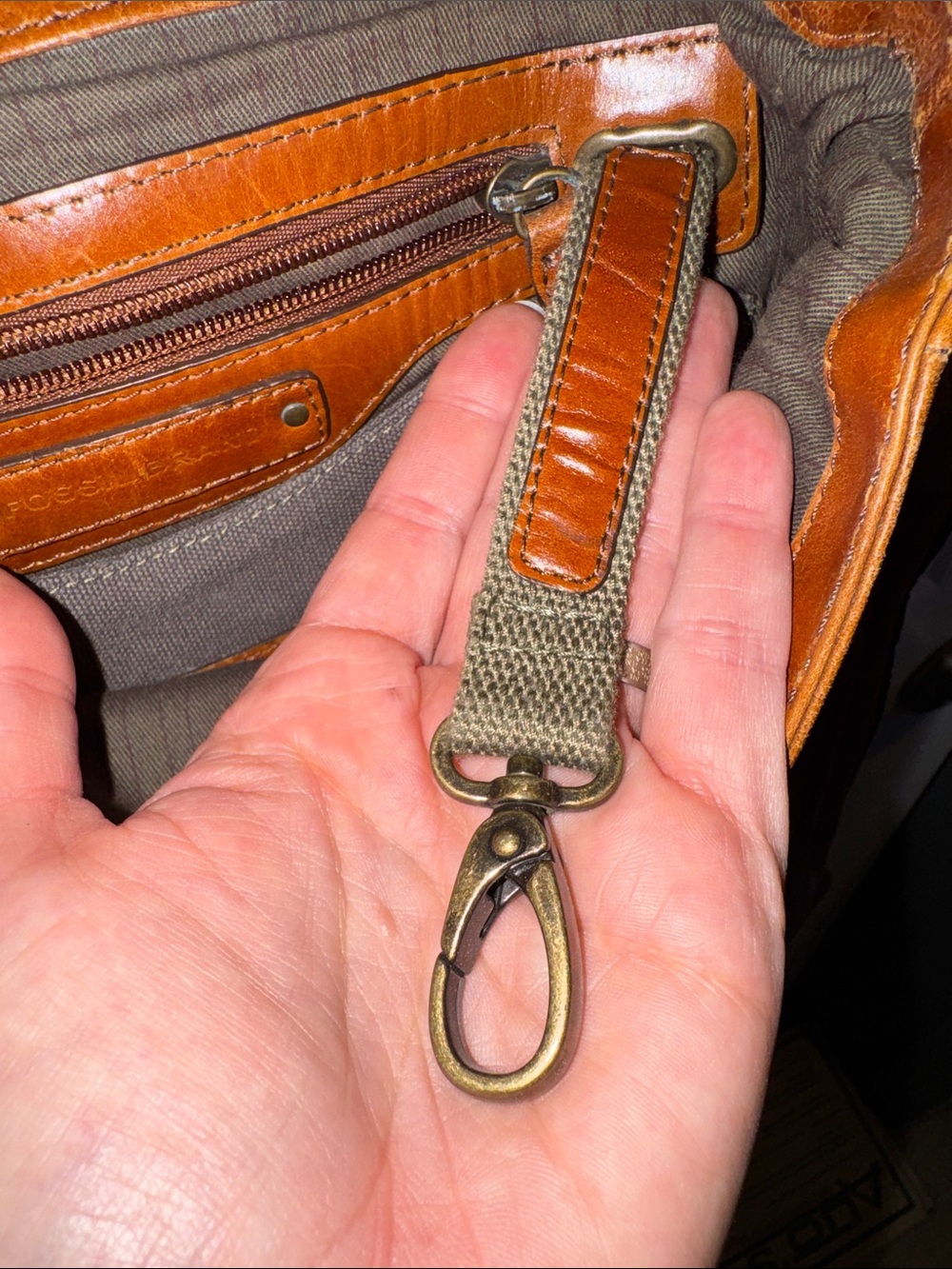Fossil Men's Brown Leather Crossbody Messenger Bag - Picture 7 of 10